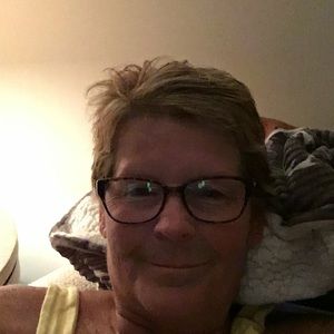 Meet your Posher, Celeste